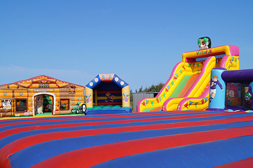 jumpy castles